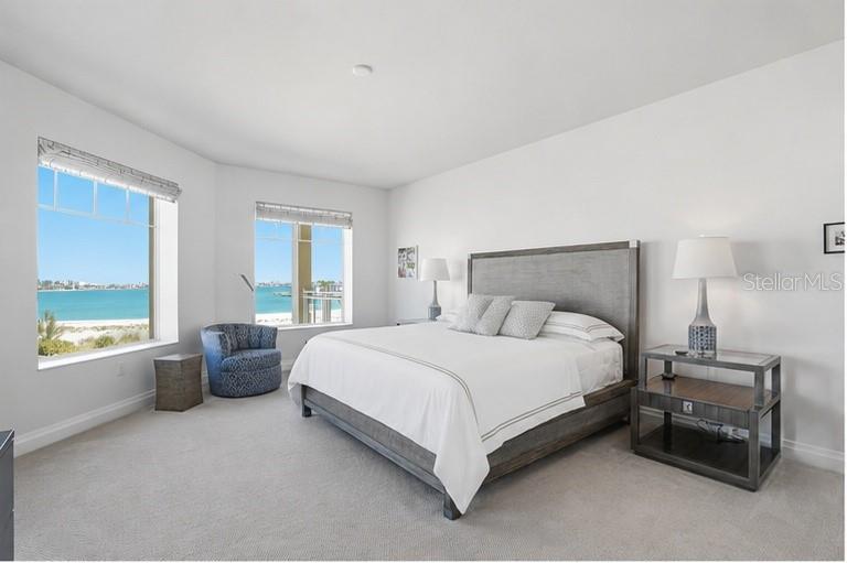 SUNSET POINTE AT COLLANY KEY CONDO - Residential