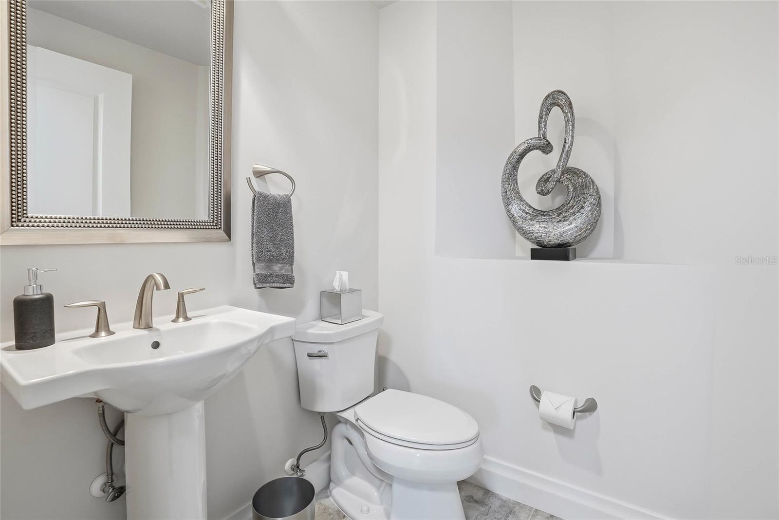 SUNSET POINTE AT COLLANY KEY CONDO - Residential
