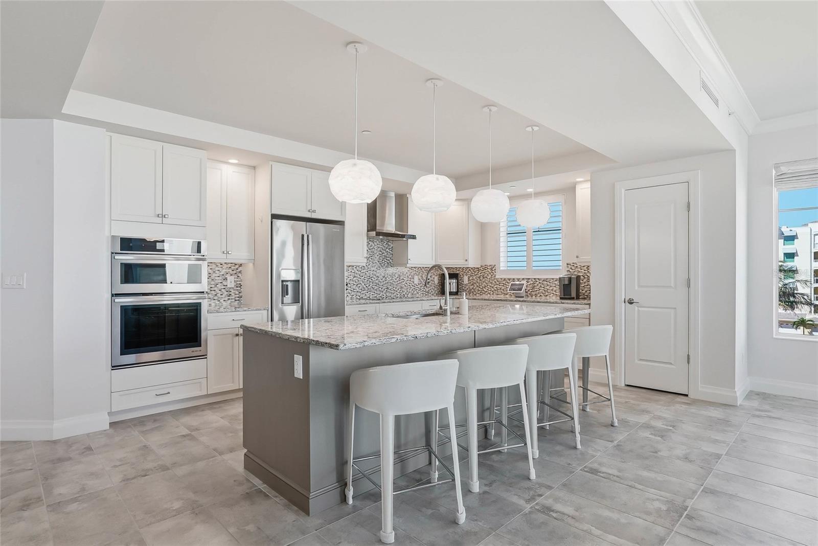 SUNSET POINTE AT COLLANY KEY CONDO - Residential