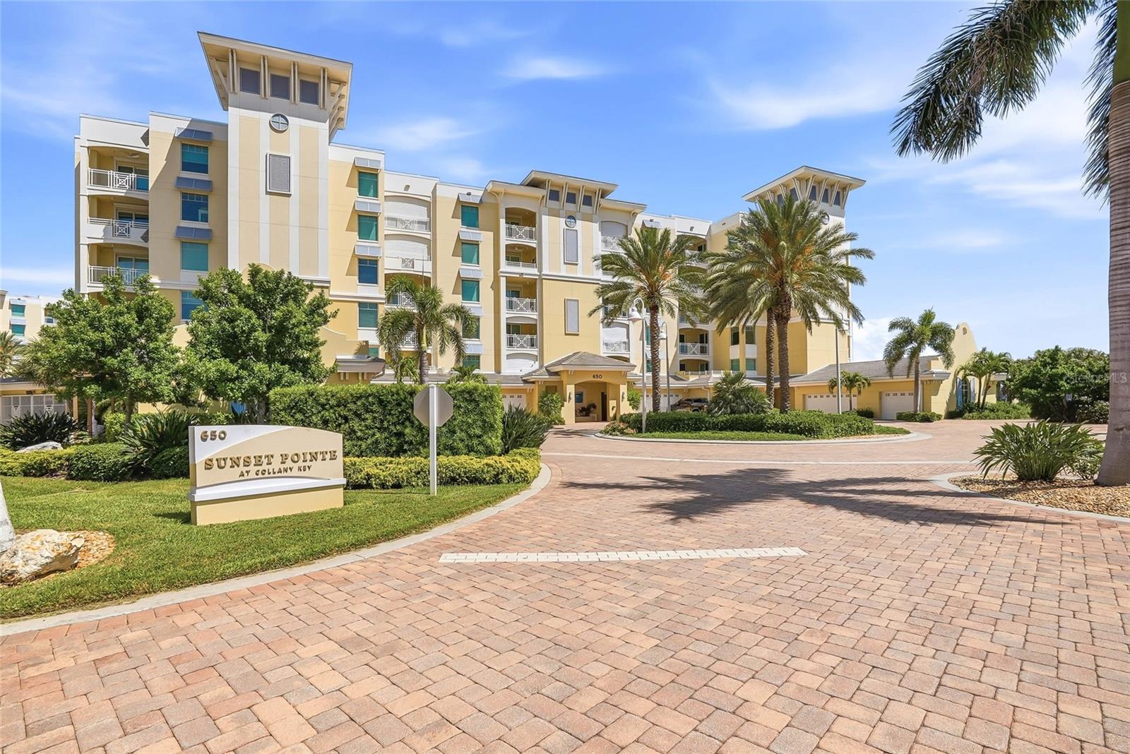 SUNSET POINTE AT COLLANY KEY CONDO - Residential