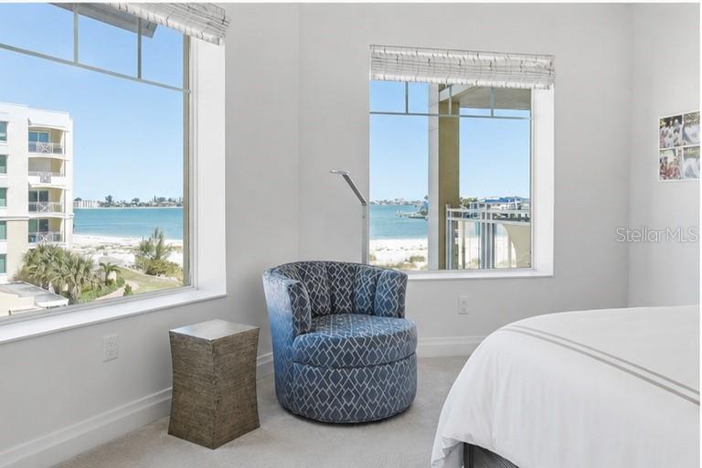 SUNSET POINTE AT COLLANY KEY CONDO - Residential