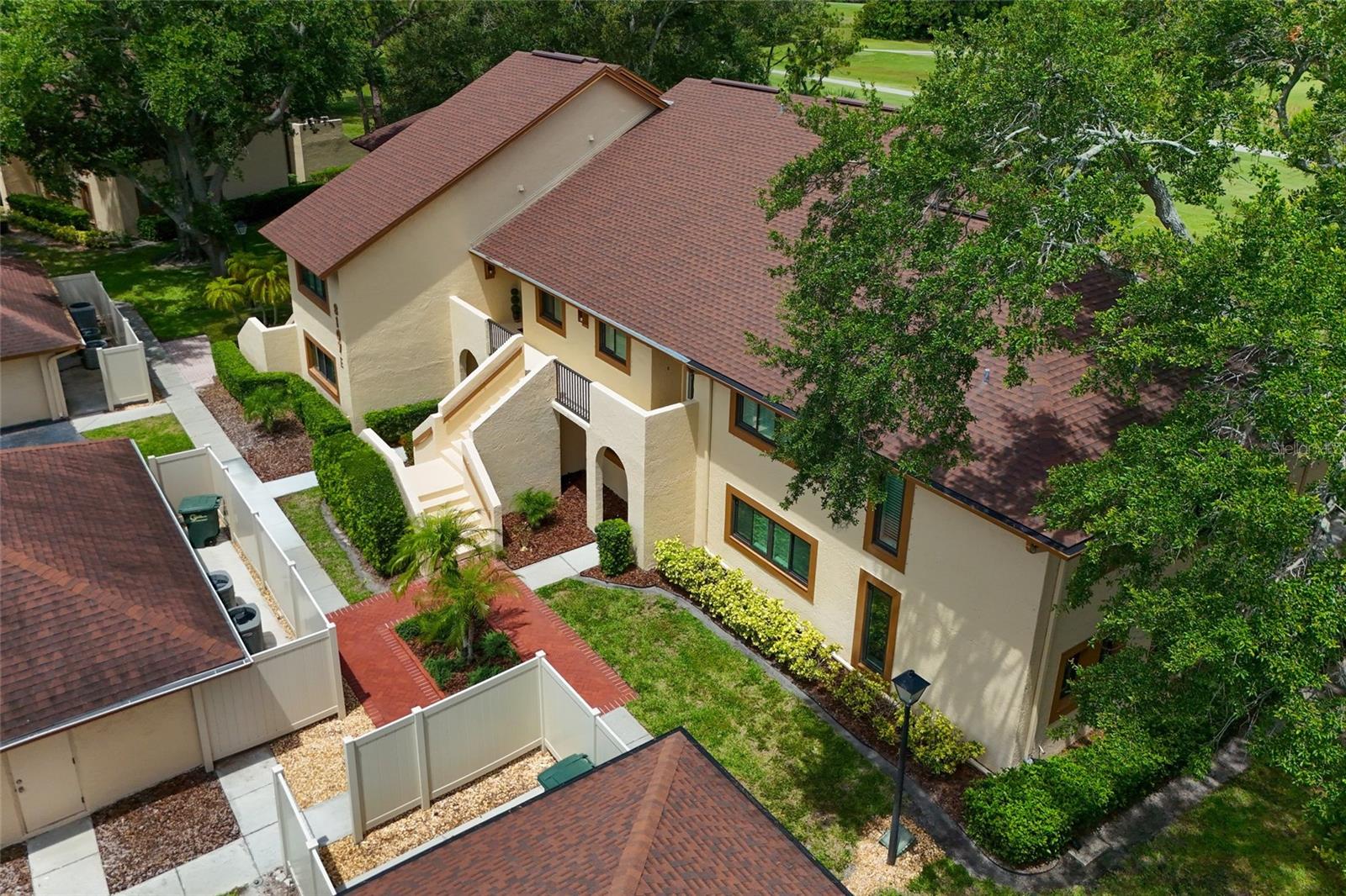 FAIRWAY VILLAS AT BARDMOOR - Residential