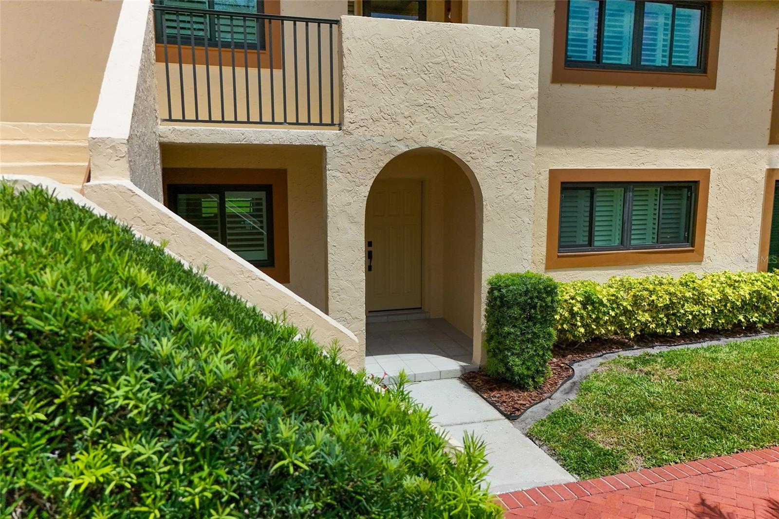 FAIRWAY VILLAS AT BARDMOOR - Residential
