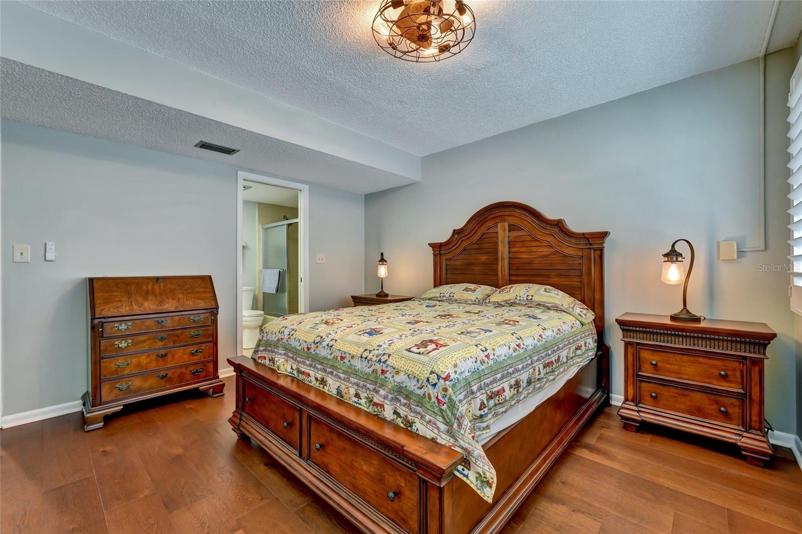 FAIRWAY VILLAS AT BARDMOOR - Residential