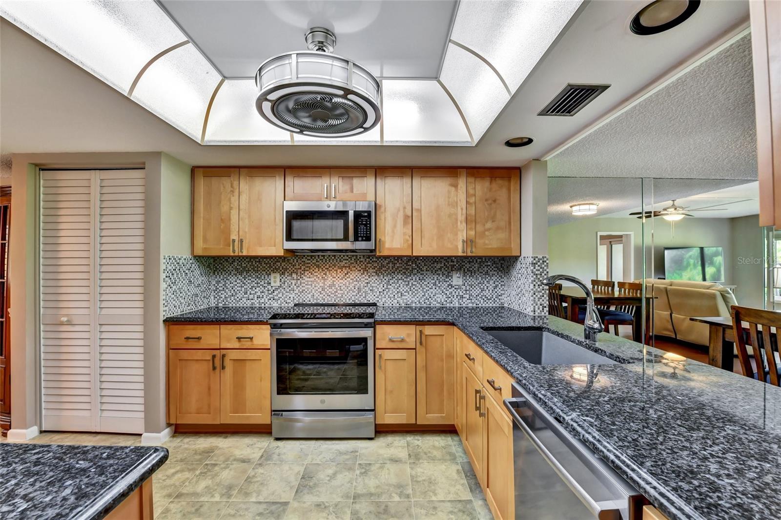 FAIRWAY VILLAS AT BARDMOOR - Residential