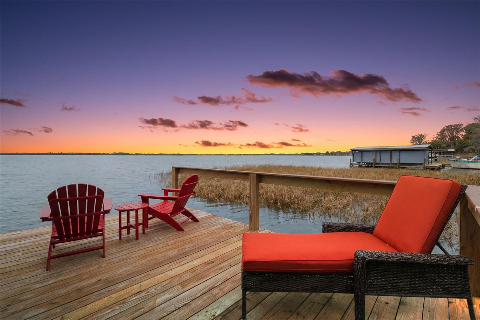 TAVADORA SHORES - Residential