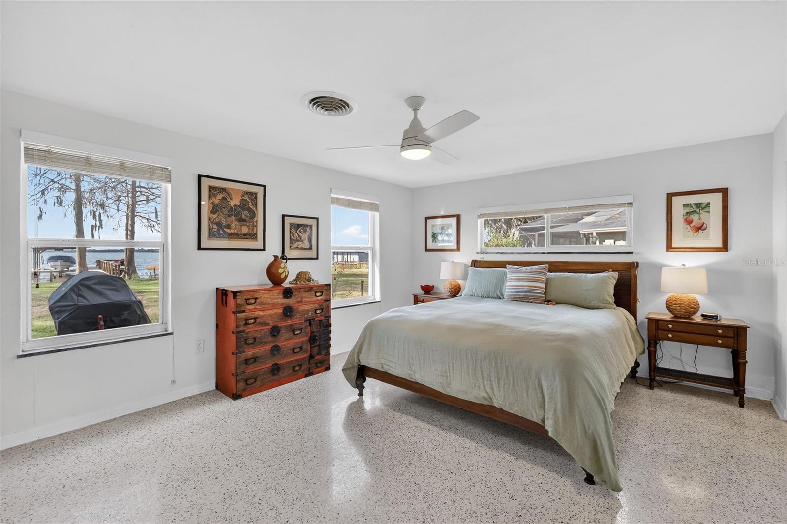 TAVADORA SHORES - Residential