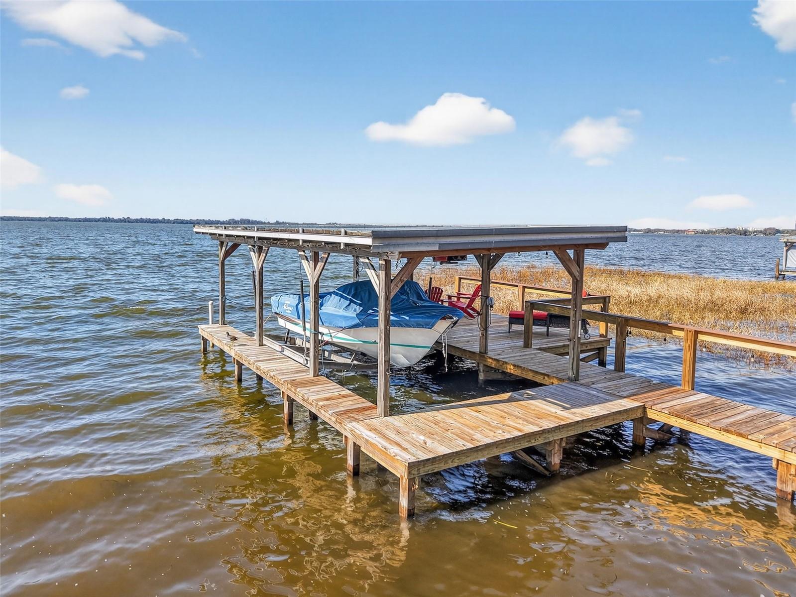 TAVADORA SHORES - Residential