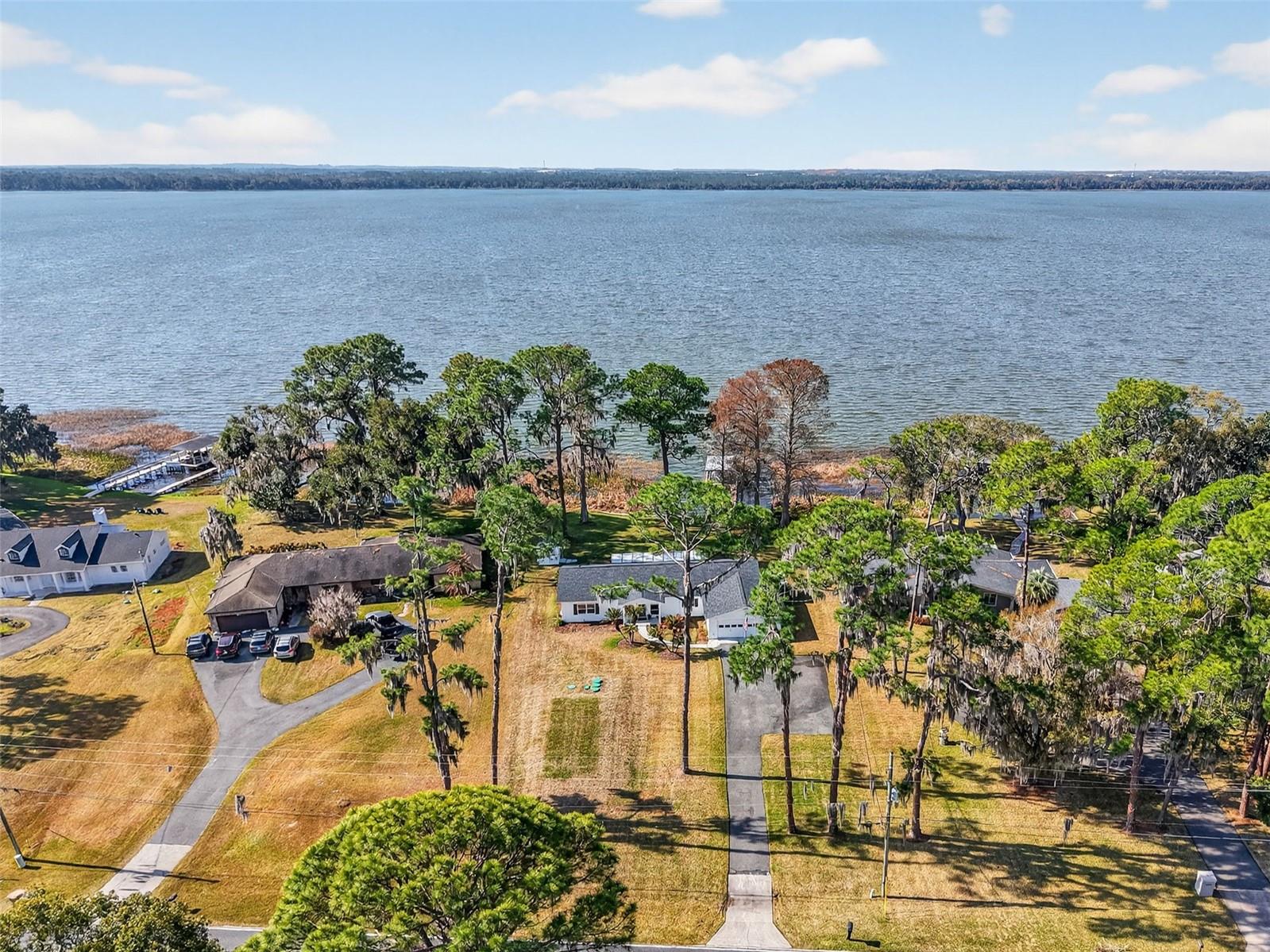 TAVADORA SHORES - Residential
