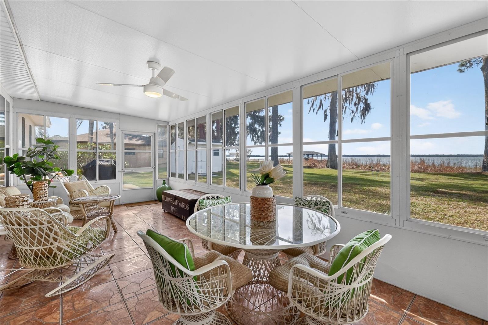TAVADORA SHORES - Residential