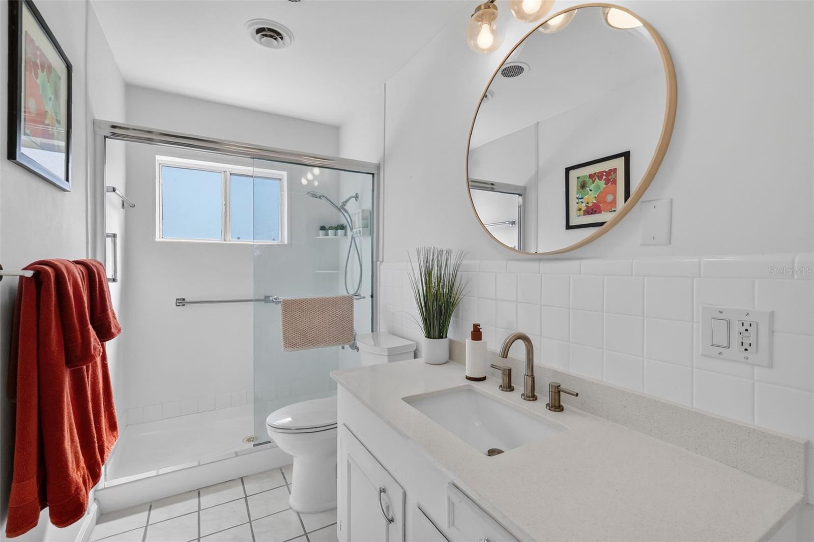 TAVADORA SHORES - Residential