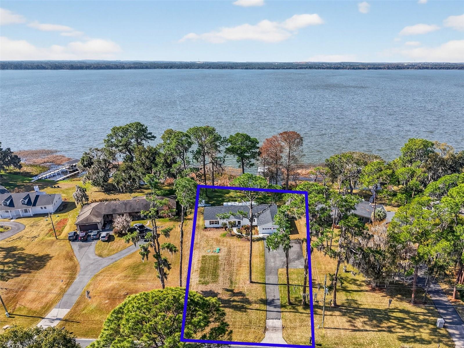 TAVADORA SHORES - Residential