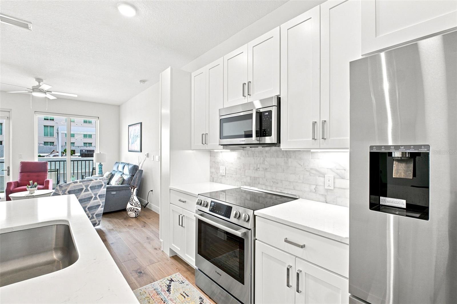CASTILLE URBANA CONDO - Residential