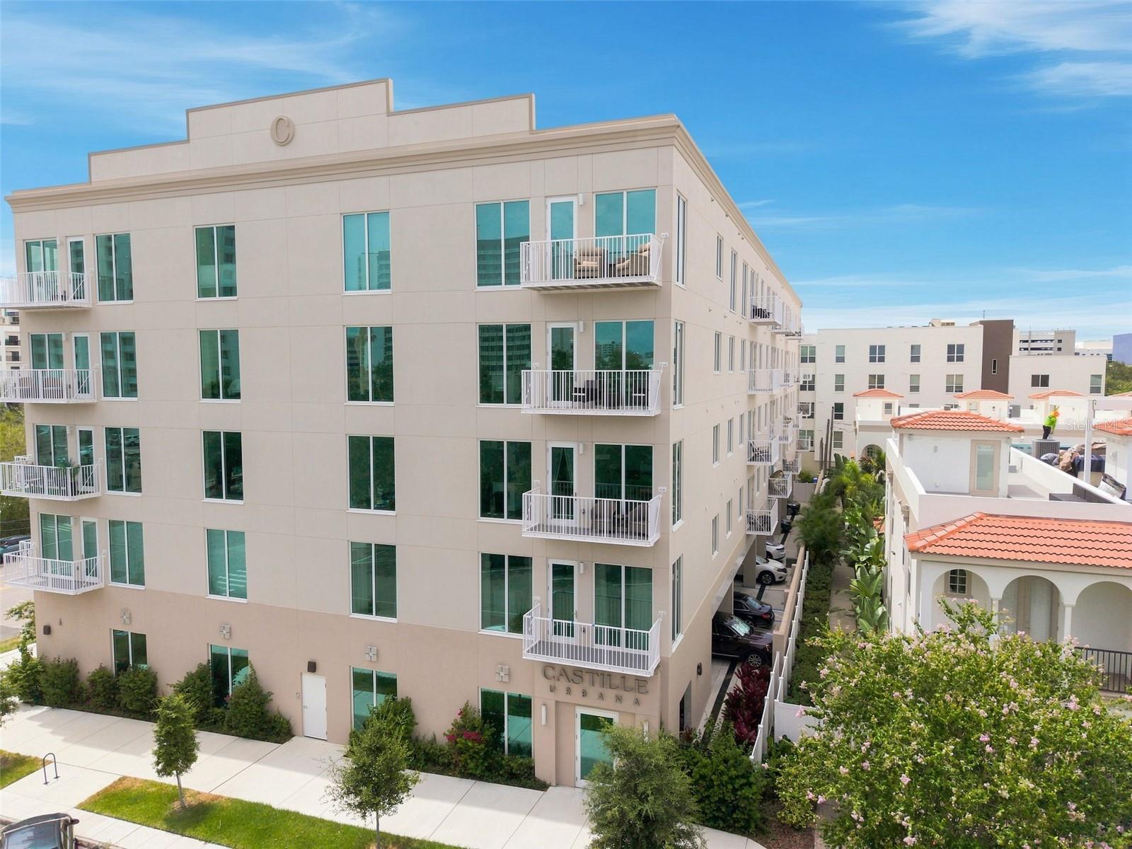 CASTILLE URBANA CONDO - Residential