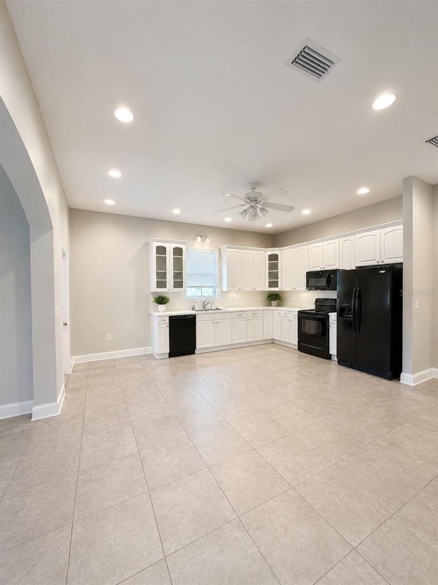 MOUNT DORA GORRA SUB - Residential Lease