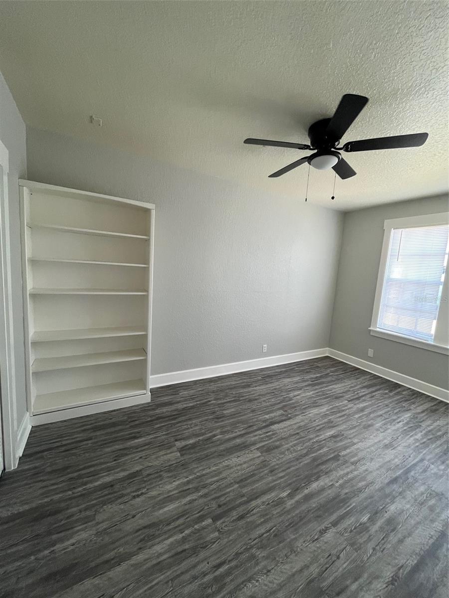 NORTONS SUB - Residential Lease
