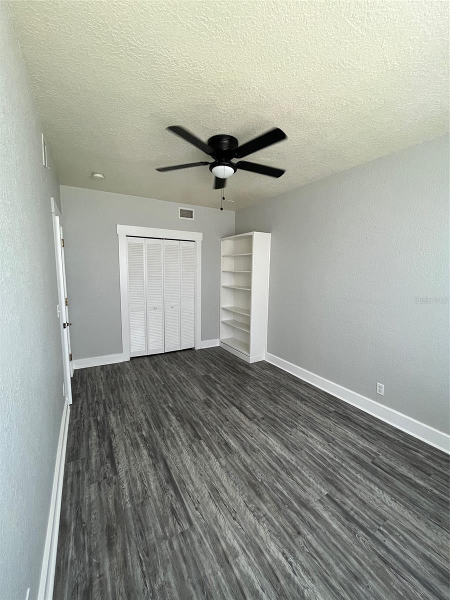 NORTONS SUB - Residential Lease