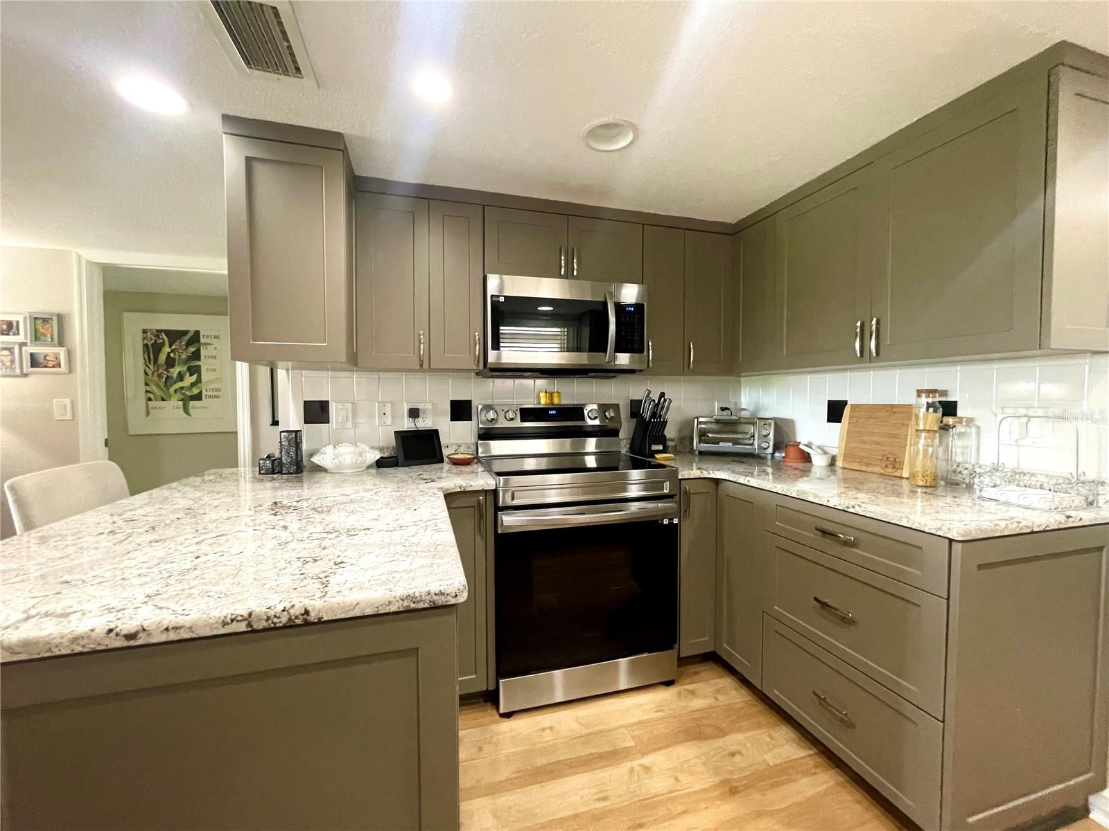RANGER CONDO - Residential