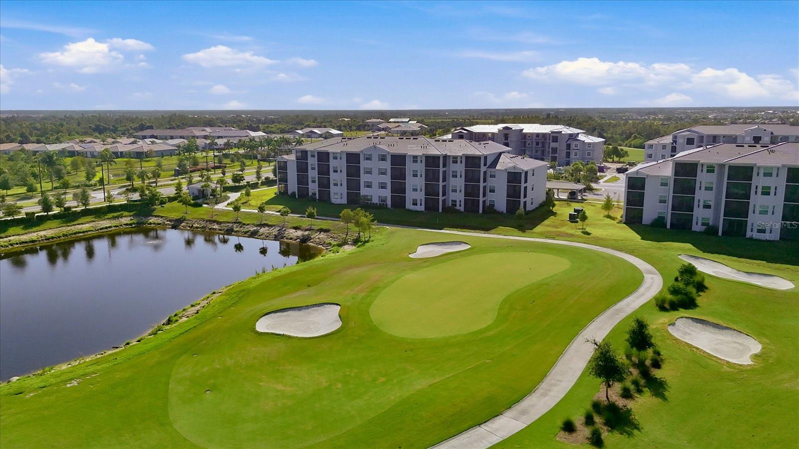 WELLEN PARK GOLF & COUNTRY CLUB - Residential