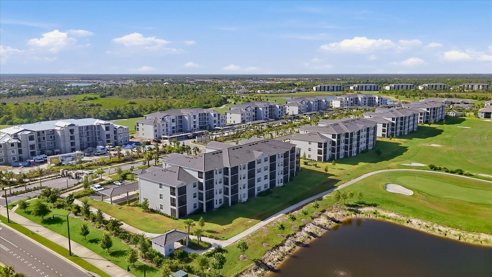 WELLEN PARK GOLF & COUNTRY CLUB - Residential