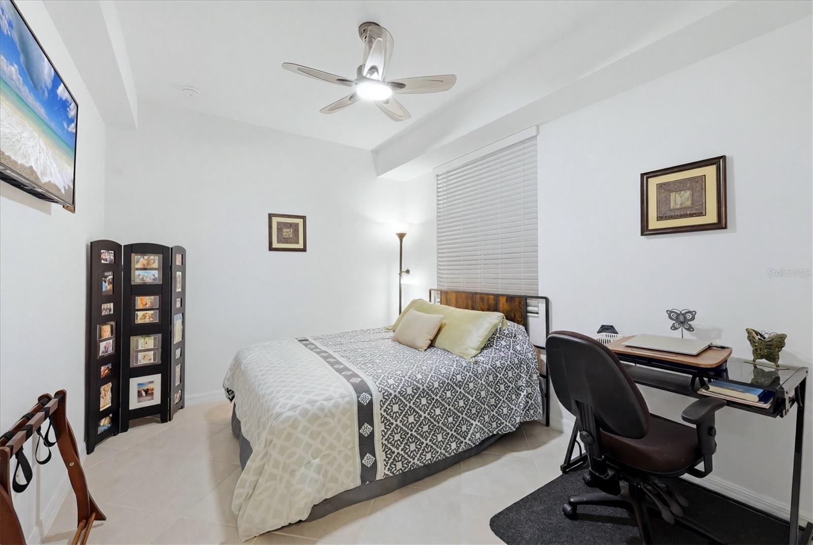 WELLEN PARK GOLF & COUNTRY CLUB - Residential