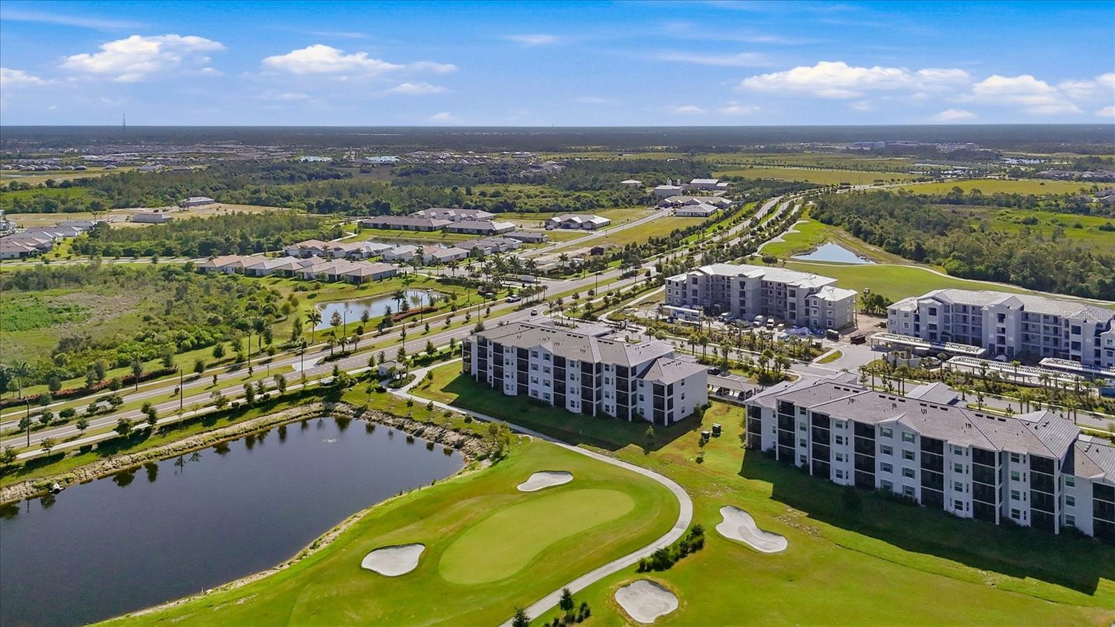 WELLEN PARK GOLF & COUNTRY CLUB - Residential