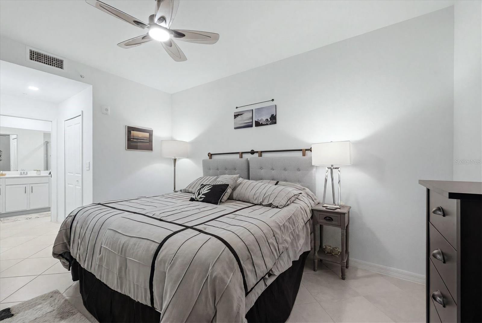 WELLEN PARK GOLF & COUNTRY CLUB - Residential