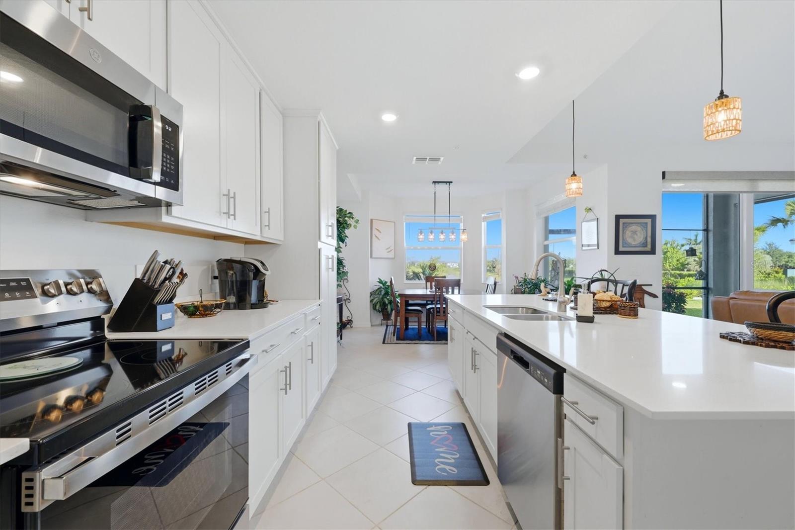 WELLEN PARK GOLF & COUNTRY CLUB - Residential