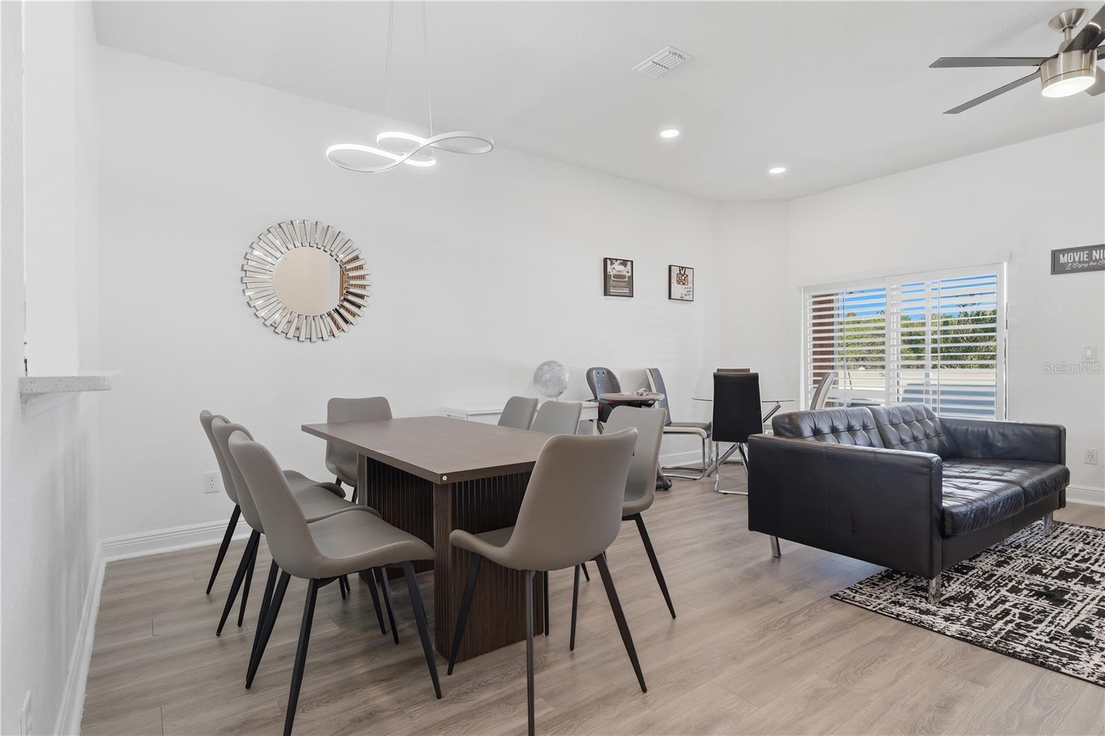 VILLA AT REGAL PALMS CONDO - Residential
