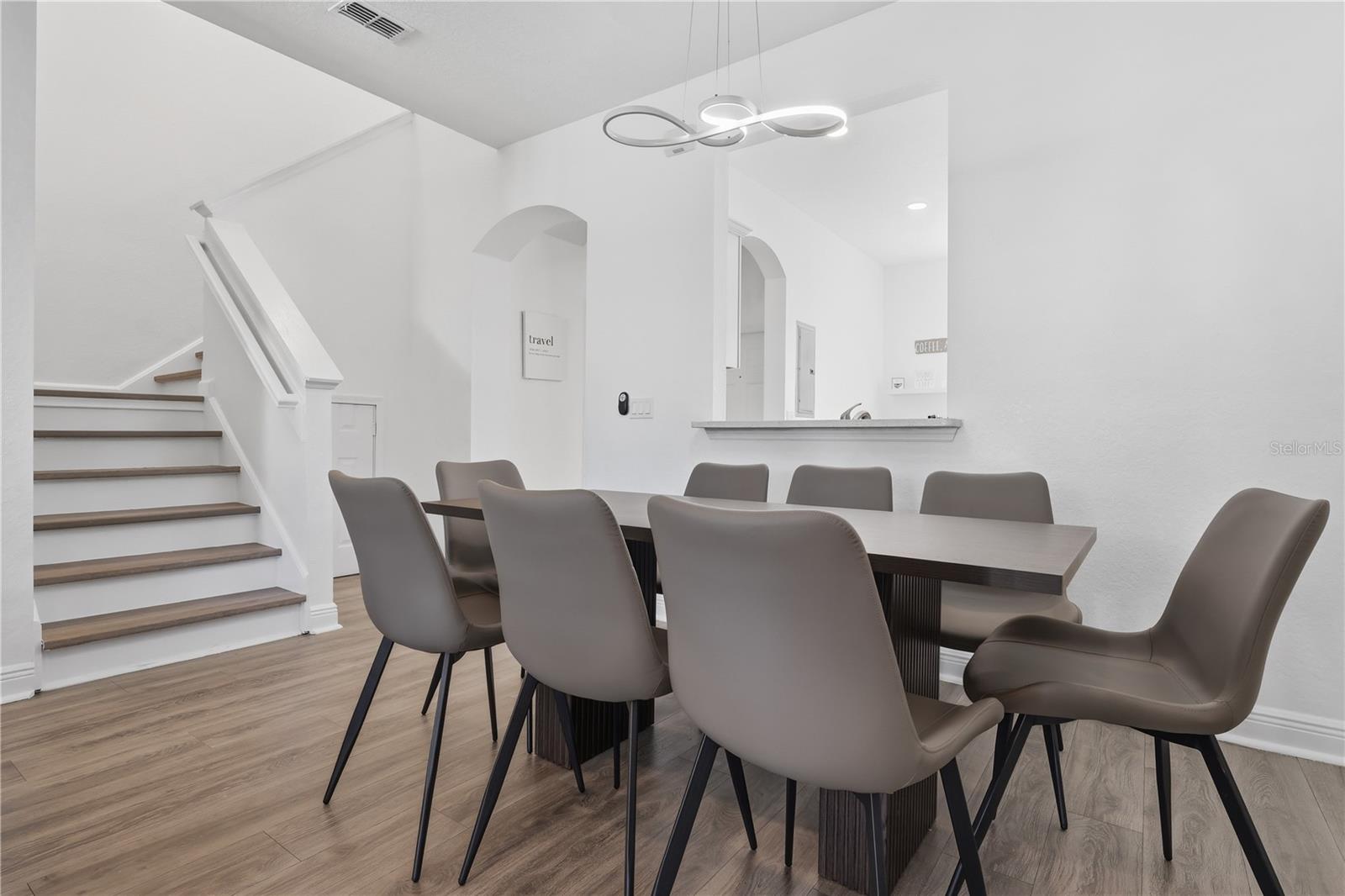 VILLA AT REGAL PALMS CONDO - Residential