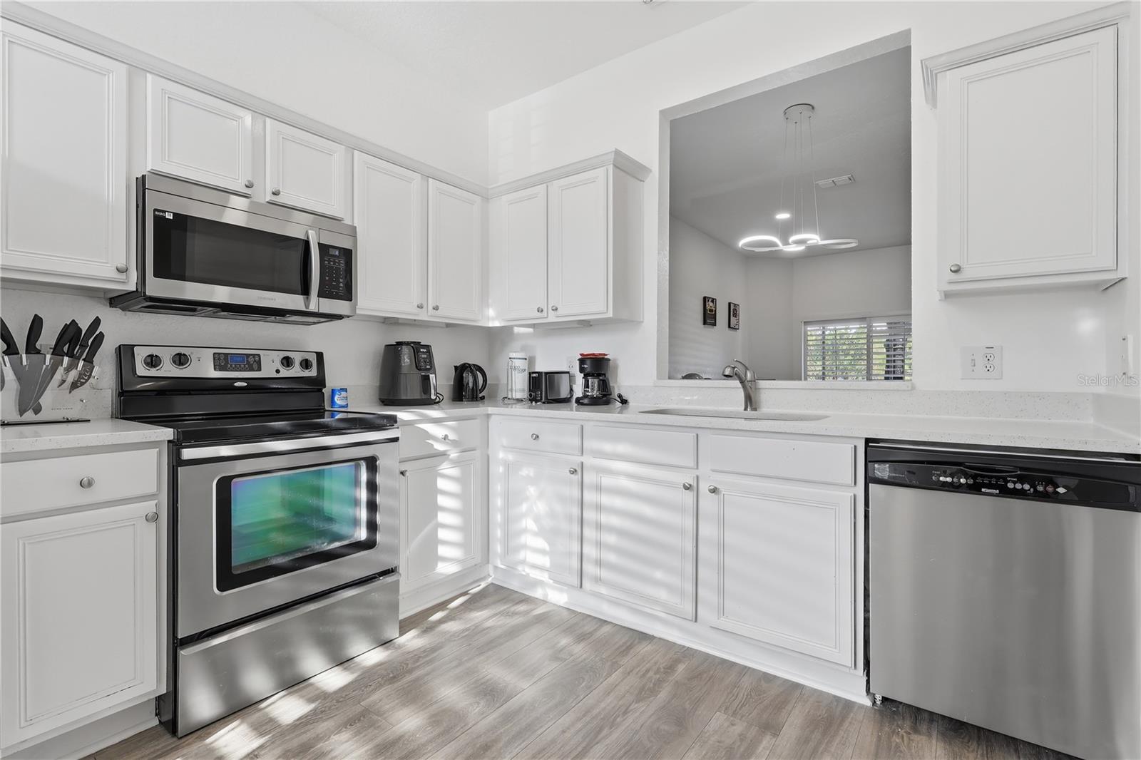 VILLA AT REGAL PALMS CONDO - Residential