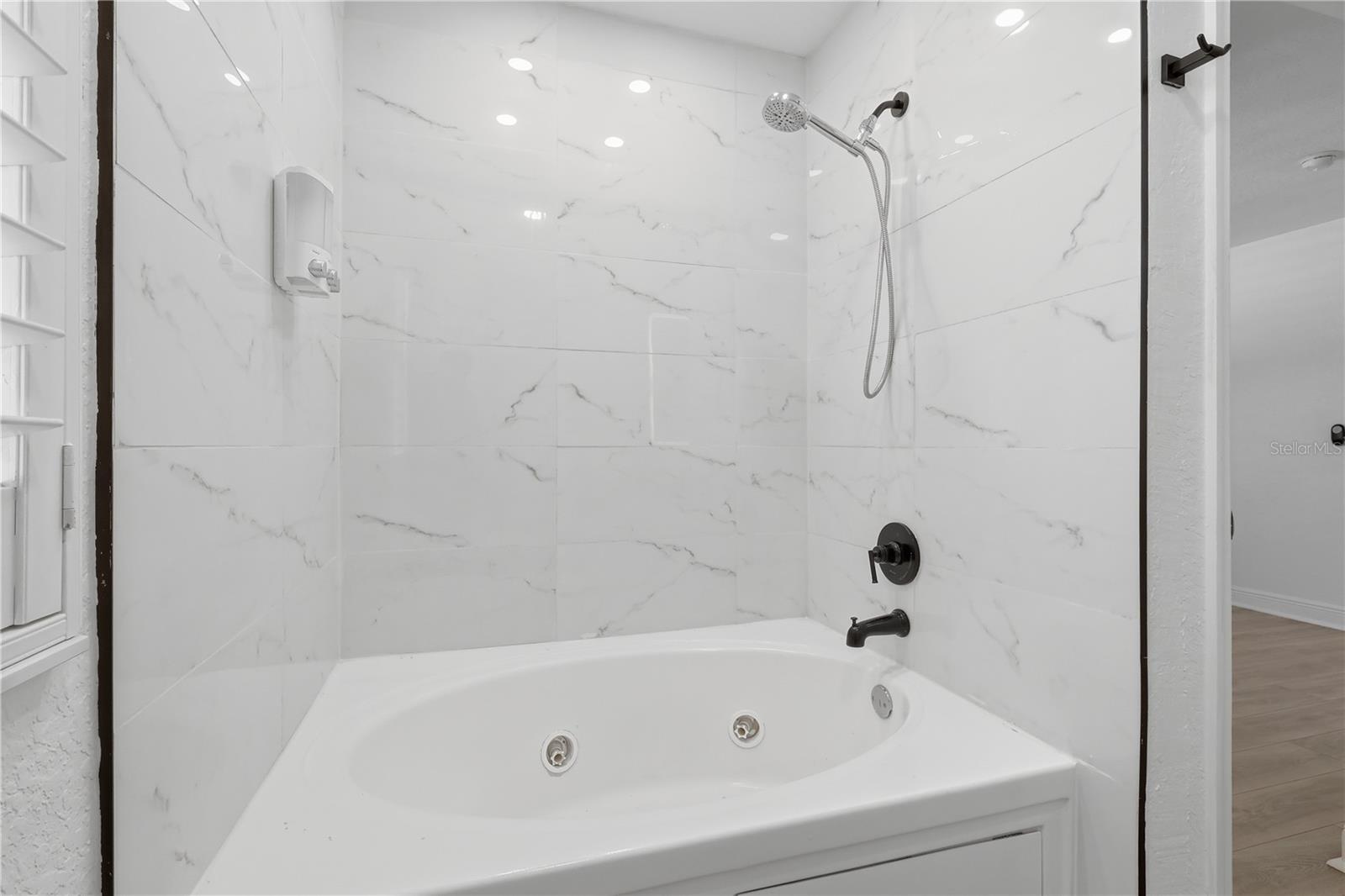 VILLA AT REGAL PALMS CONDO - Residential