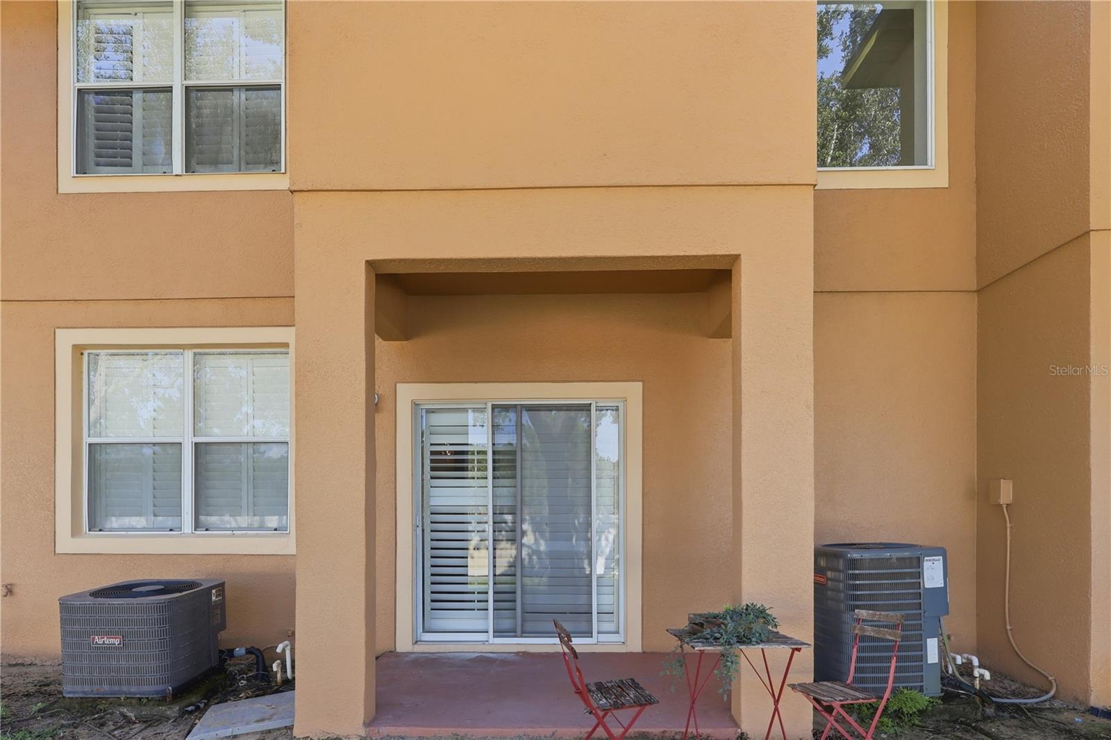 VILLA AT REGAL PALMS CONDO - Residential