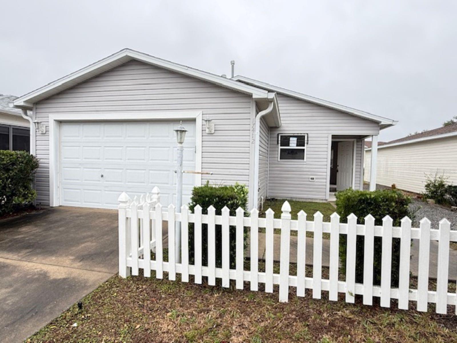 VILLAGES/MARION VILLAS/BROMLEY - Residential