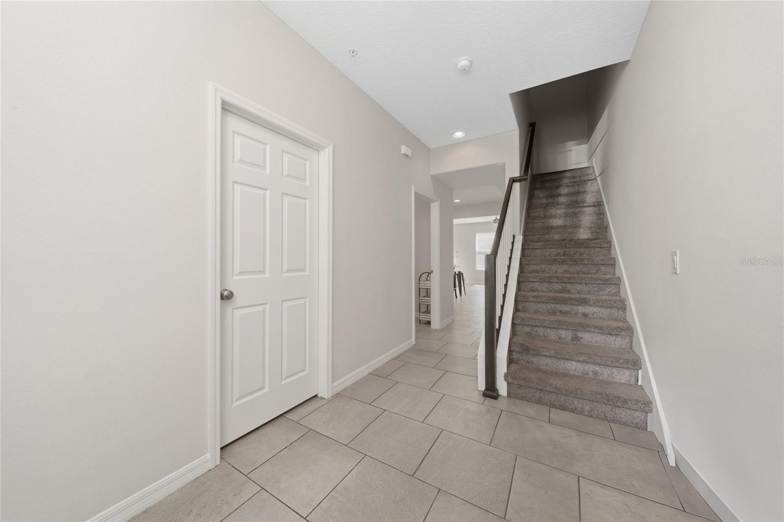 RANDAL PARK - Residential