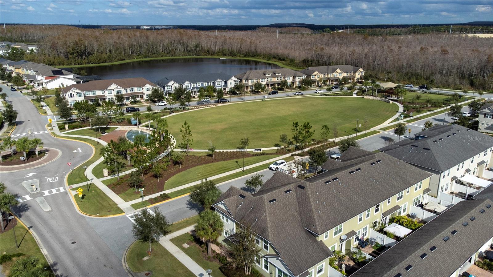 RANDAL PARK - Residential