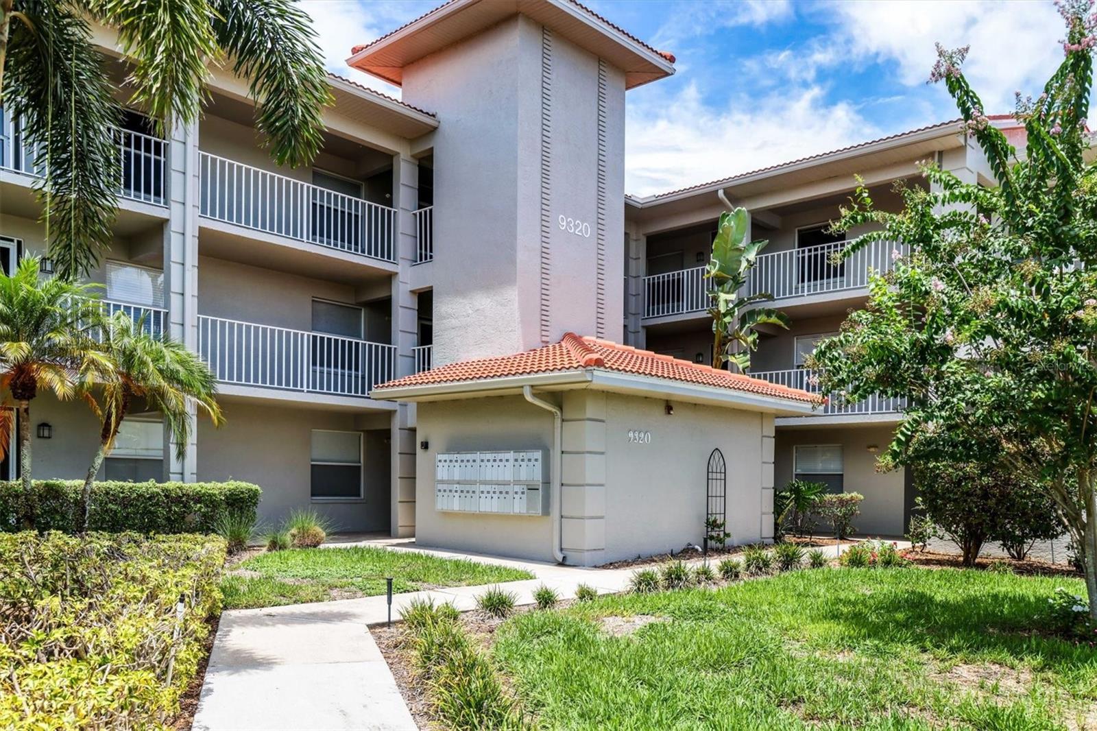 STONEYBROOK CLUBSIDE 2 - Residential