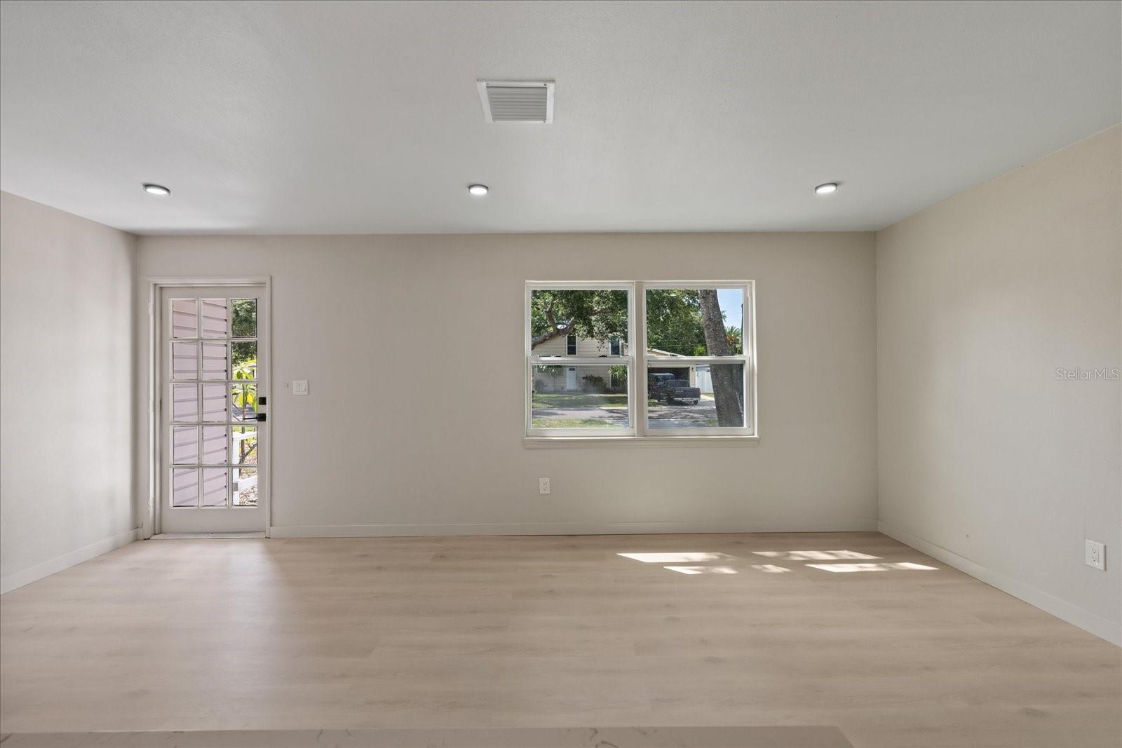 RIO VISTA - Residential