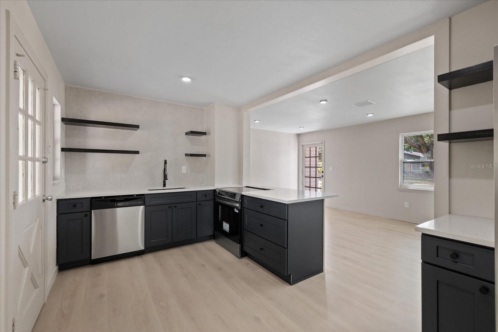 RIO VISTA - Residential