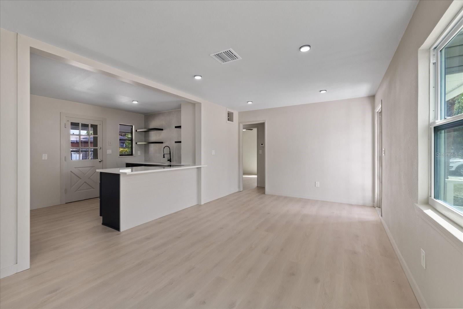 RIO VISTA - Residential