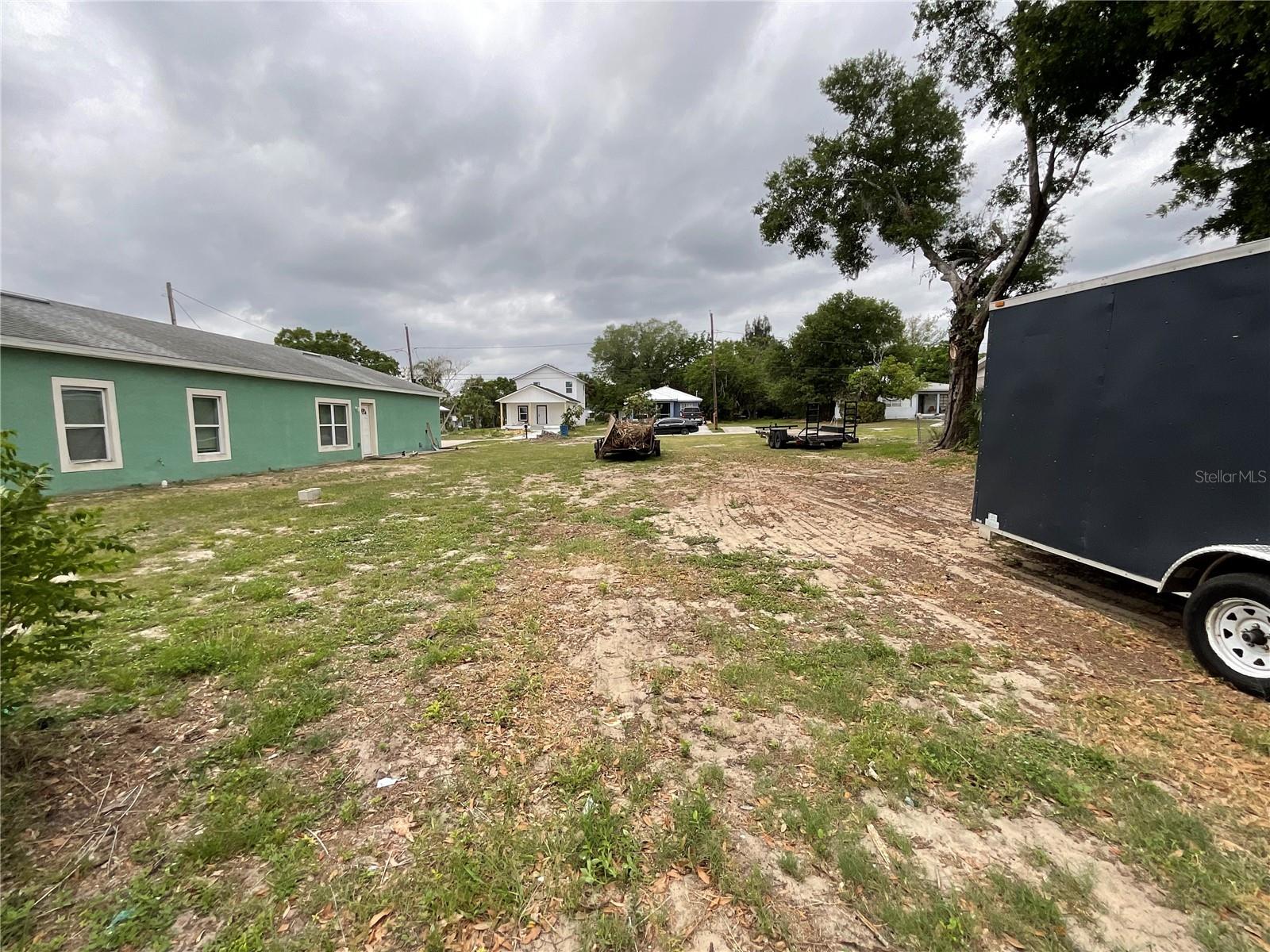 LAKE WALES LAND CO RESUB - Land