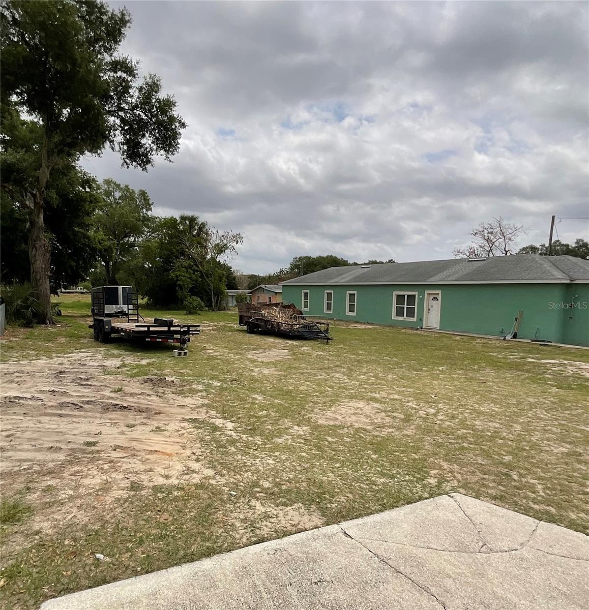 LAKE WALES LAND CO RESUB - Land