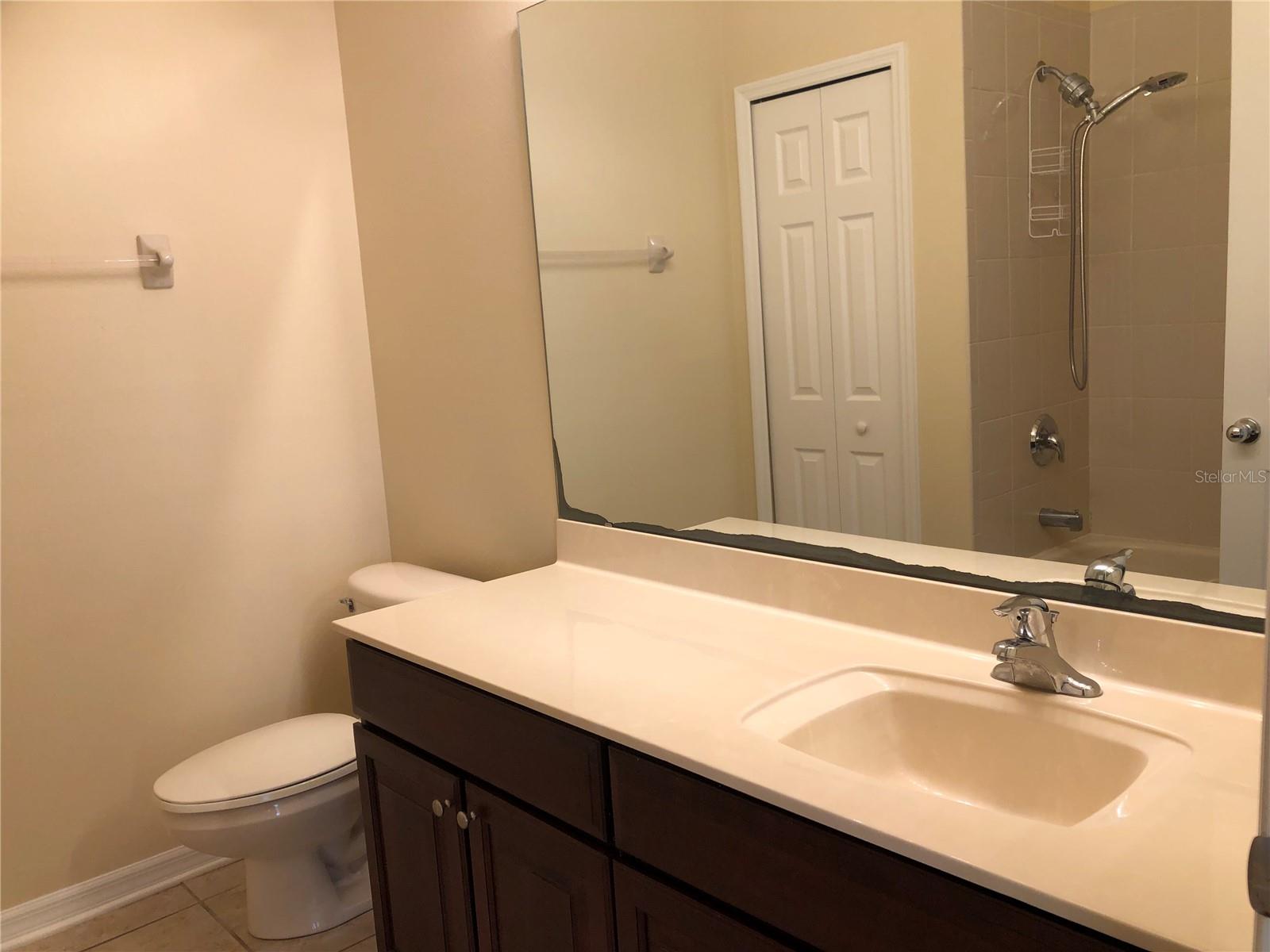 TENNYSON PARK AT SUMMERPORT - Residential Lease