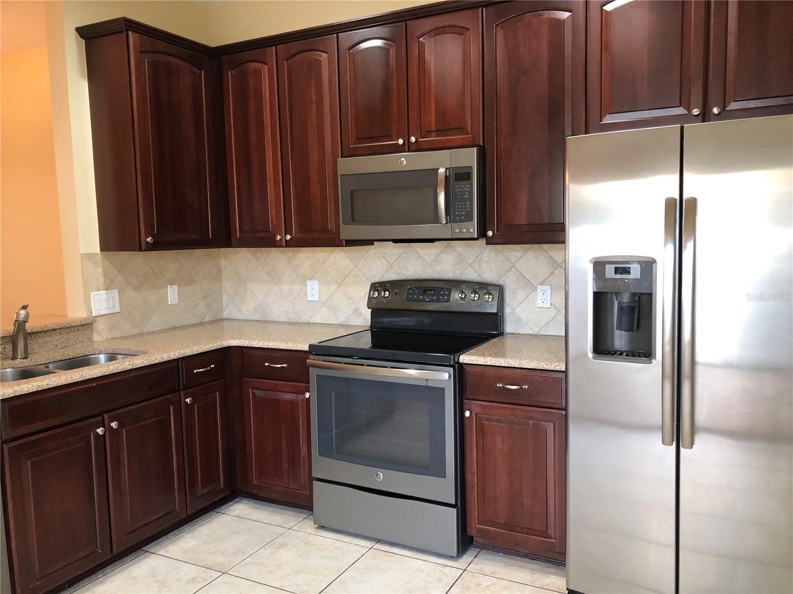 TENNYSON PARK AT SUMMERPORT - Residential Lease
