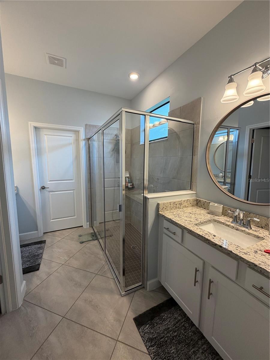 LORRAINE LAKES PH I - Residential