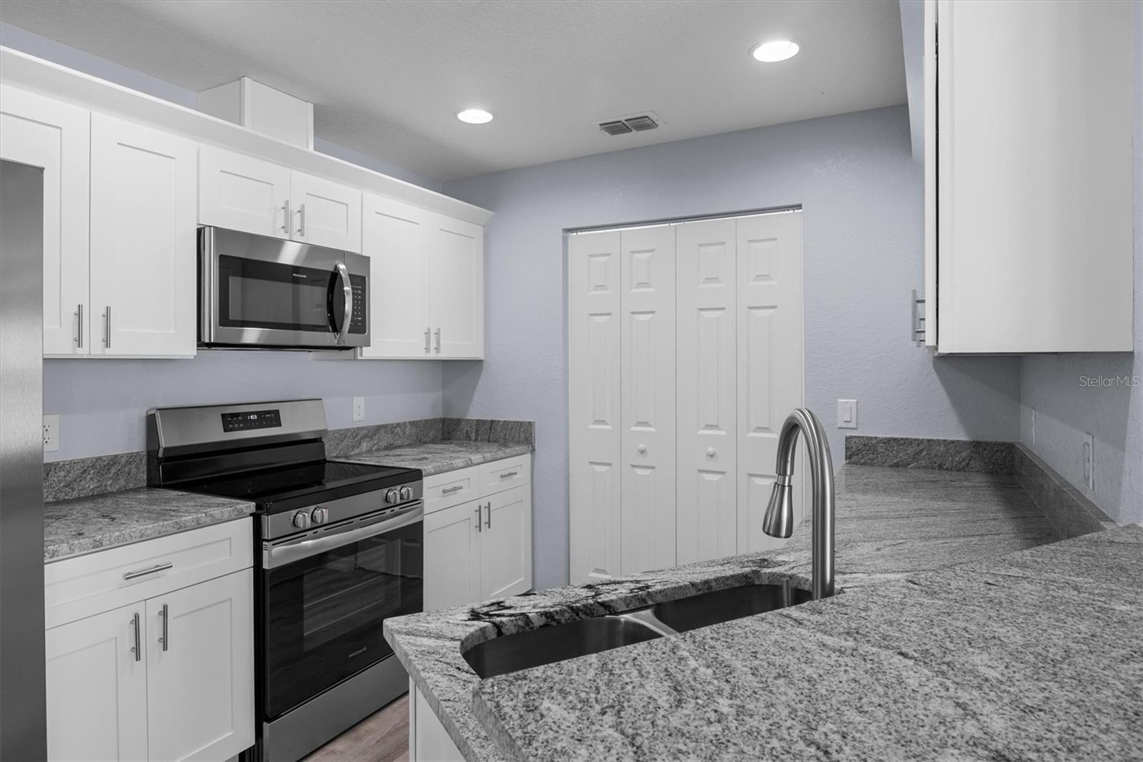 MEADOW OAKS A CONDO - Residential