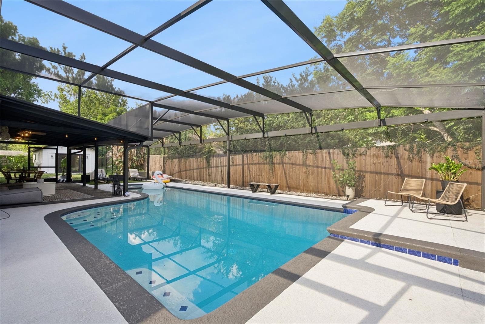 ANDERSON HEIGHTS - Residential