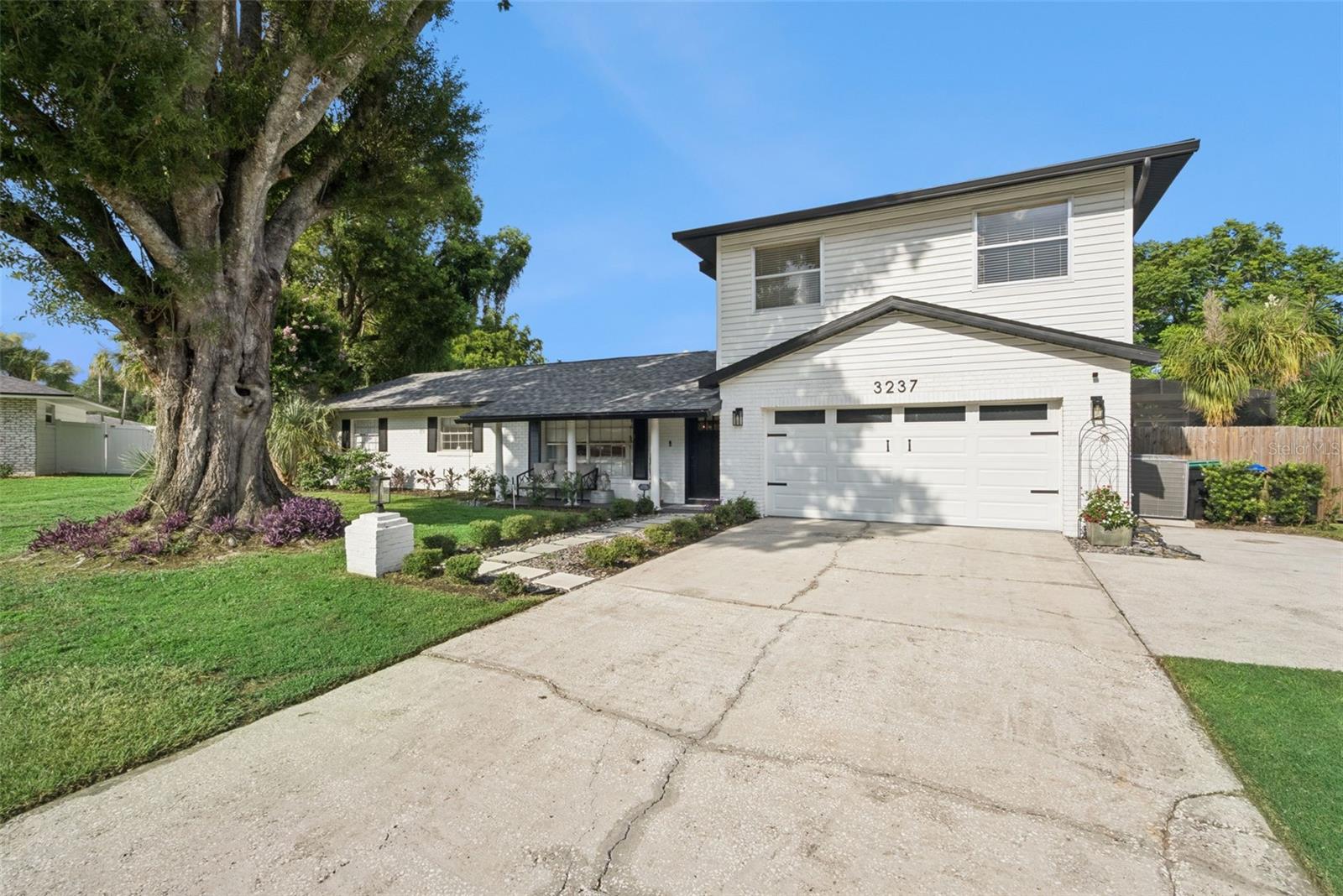 ANDERSON HEIGHTS - Residential