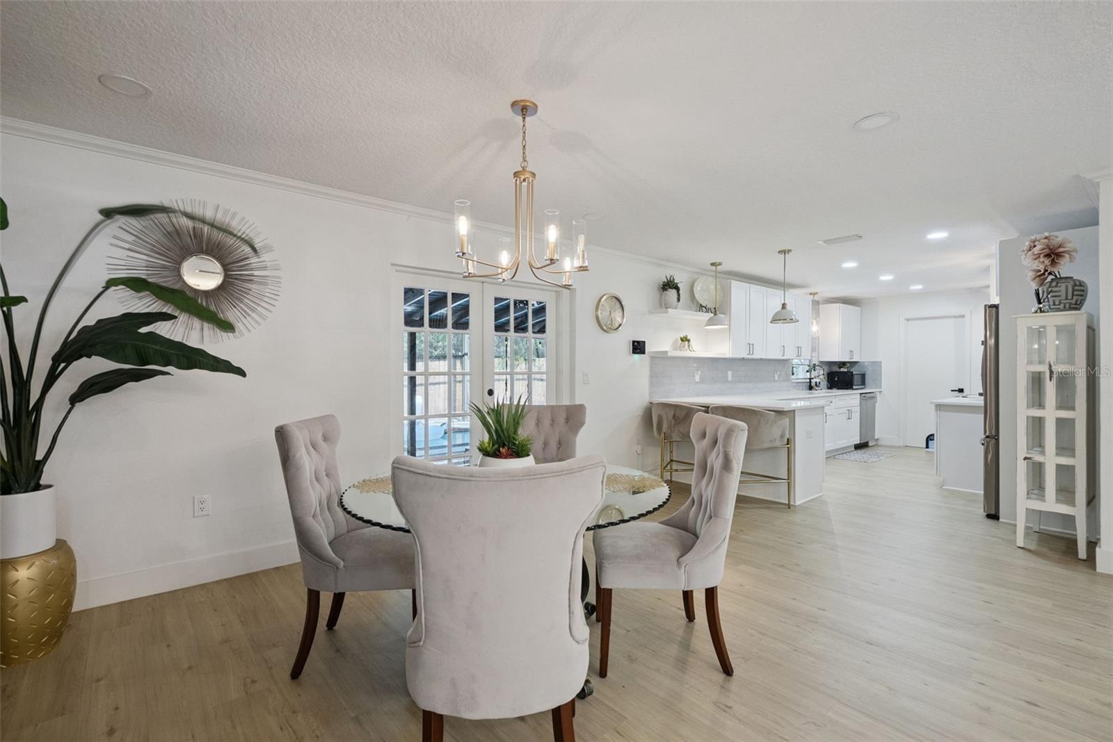 ANDERSON HEIGHTS - Residential