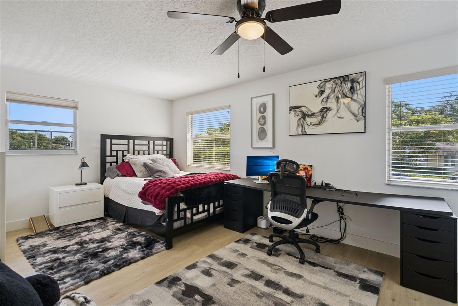 ANDERSON HEIGHTS - Residential